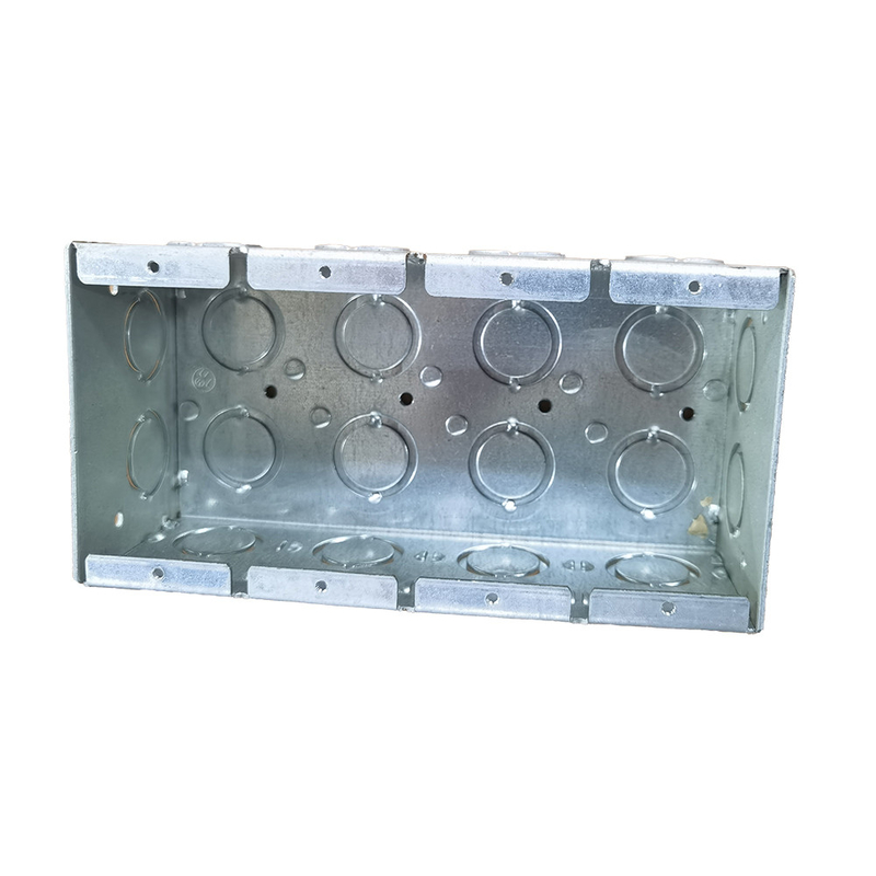 4 Gang Steel Conduit Box 1.60mm Thickness PreGalvanized 1/2" 3/4" Knockouts